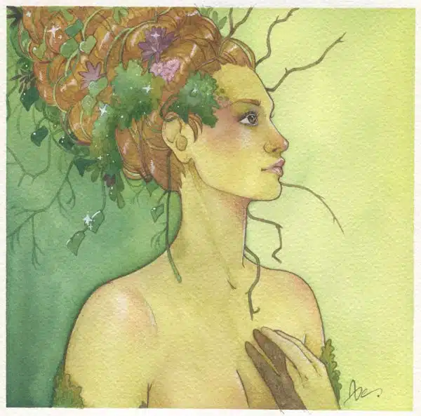 Le portrait à l'aquarelle d'une dryade sur un fond vert. Ses cheveux roux sont emmêlés de feuillages et de mousse.