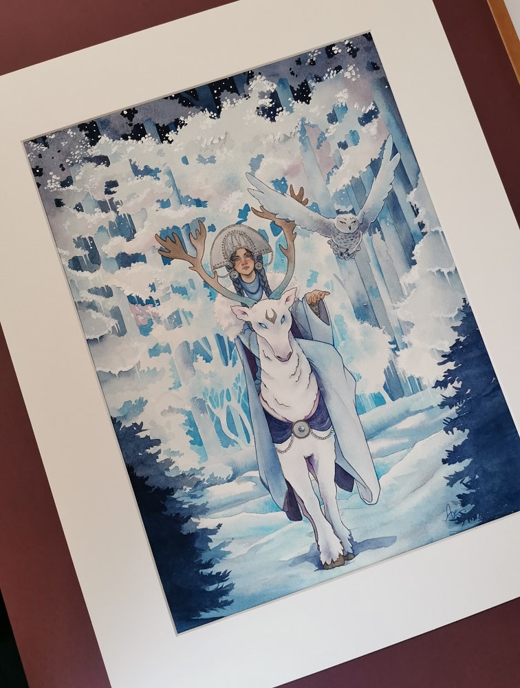 L'aquarelle originale Snegurochka installée dans un passepartout en carton blanc.